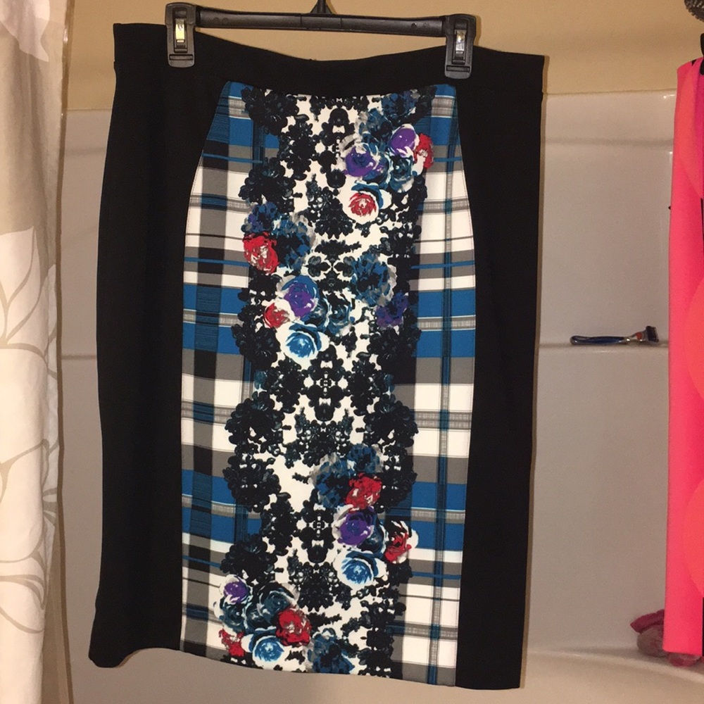 Stretchy Nicole Miller pencil skirt.